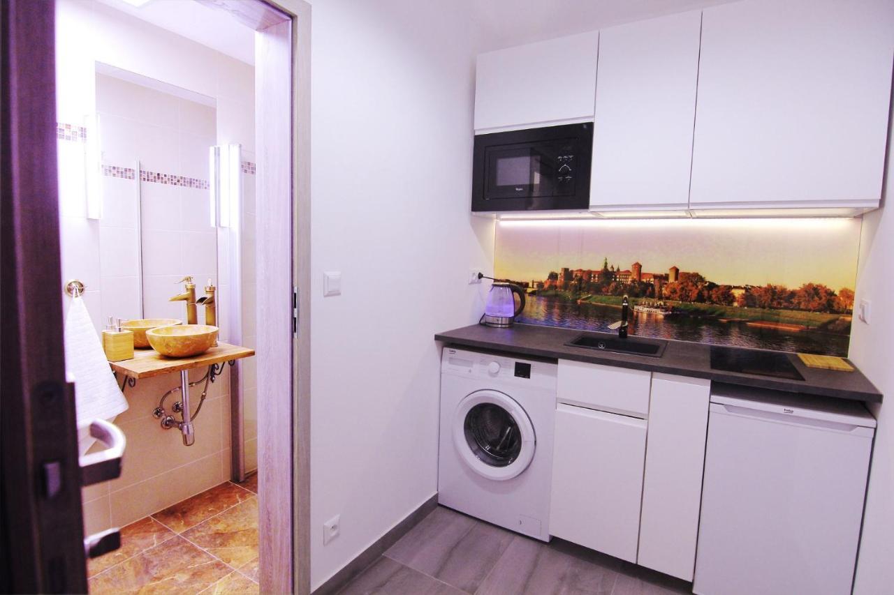 Cozy Studio On Wielopole Street. Красков Екстериор снимка