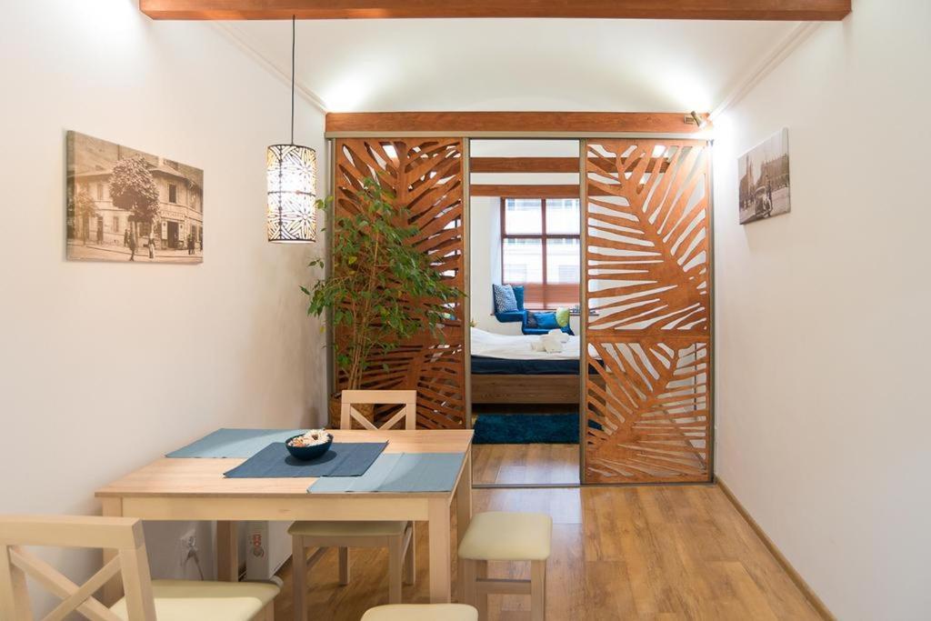 Cozy Studio On Wielopole Street. Красков Екстериор снимка